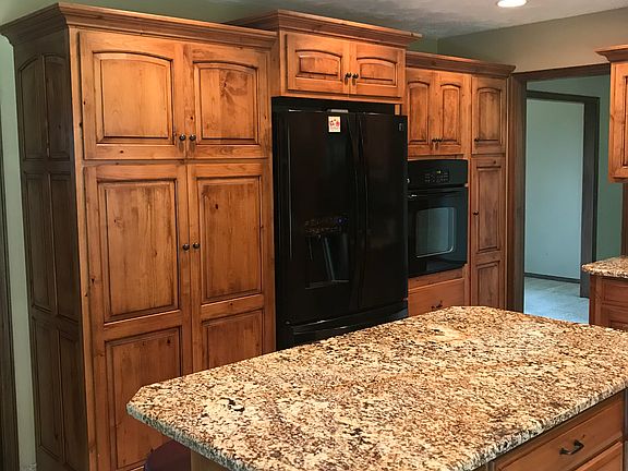 Large wall pantry 