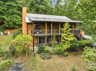 357 Rosewood Ln, Burnsville, NC 28714