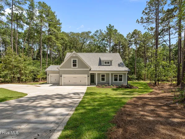 2 Foxfire Boulevard, Jackson Springs, NC 27281