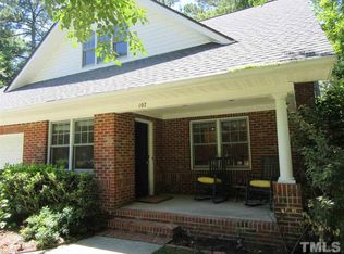 107 Woods Walk Ct, Carrboro, NC 27510