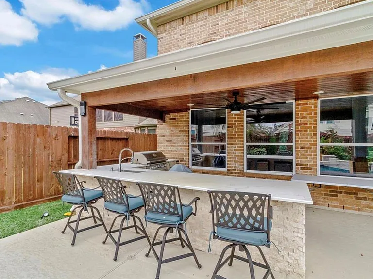 2211 Mad River Ln — Photo 40