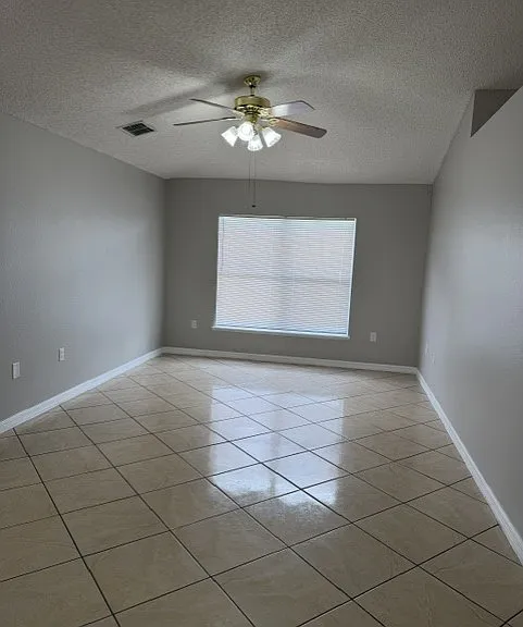 646 Koala Ct — Photo 10