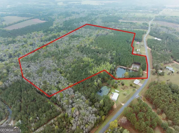 2324 Old Screven Rd, Jesup, GA 31545