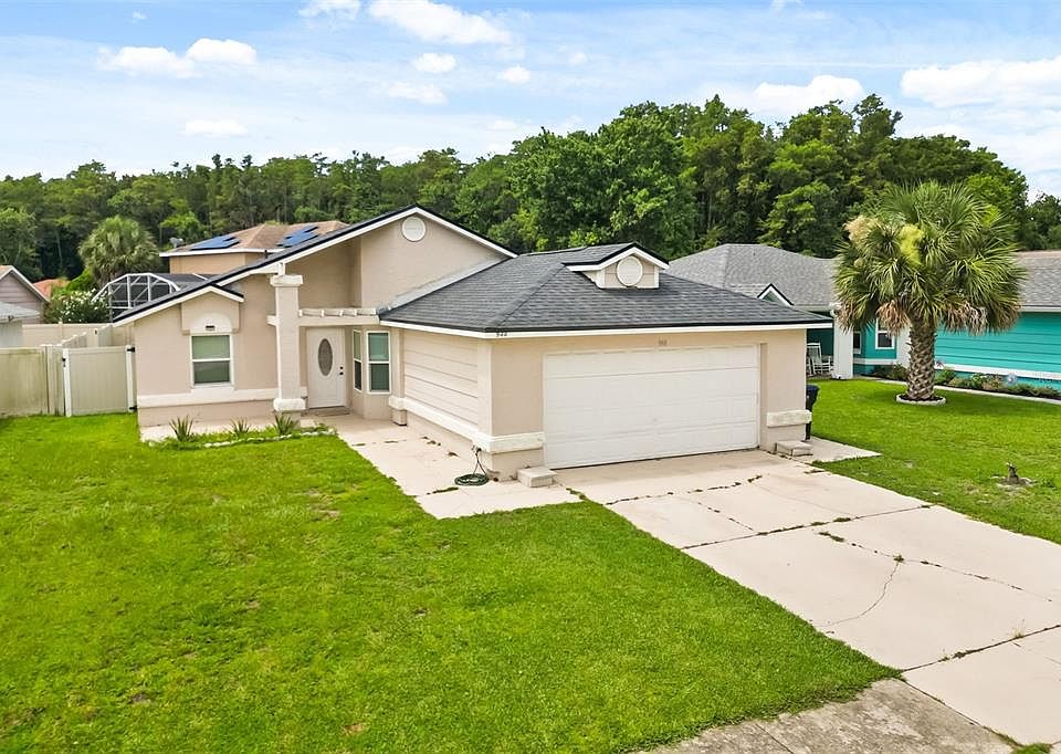1st image of 948 OCALA WOODS LANE