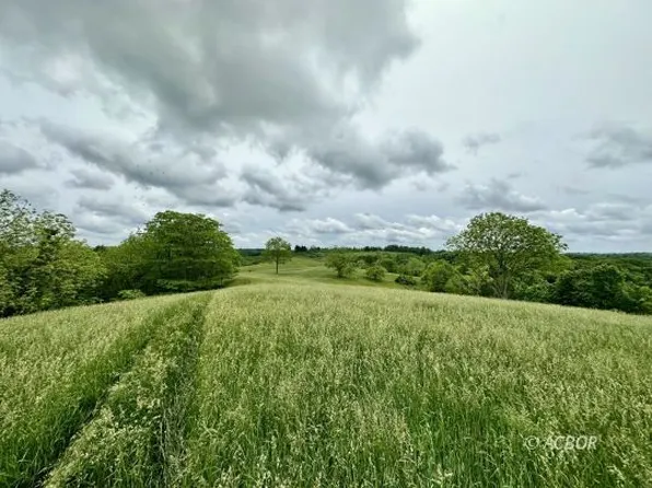 Keesee Rd, Vinton, OH 45686