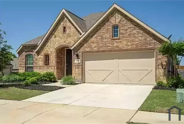 1412 Rose Bud Ct — Photo 1