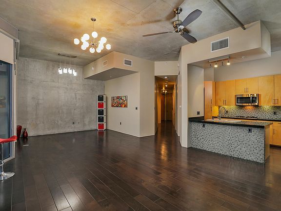 2nd image of 1050 Island Ave Unit 512
