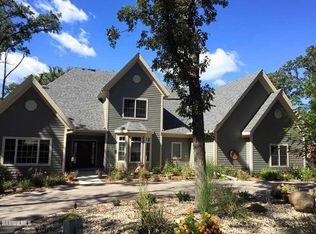 20-16 Fox Run Dr, Lanark, IL 61046