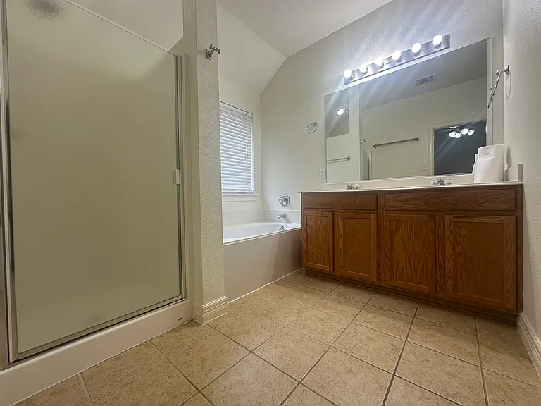 4717 Worchester Ln — Photo 20