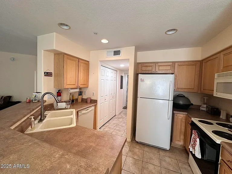 16631 E El Lago Blvd #111 — Photo 6