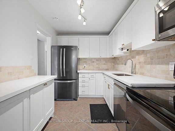 5th image of 5061 Pinedale Ave #102