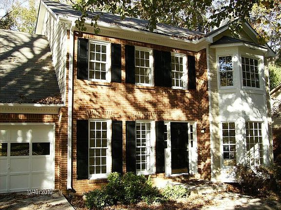 2nd image of 1360 Willowbrook Dr SW