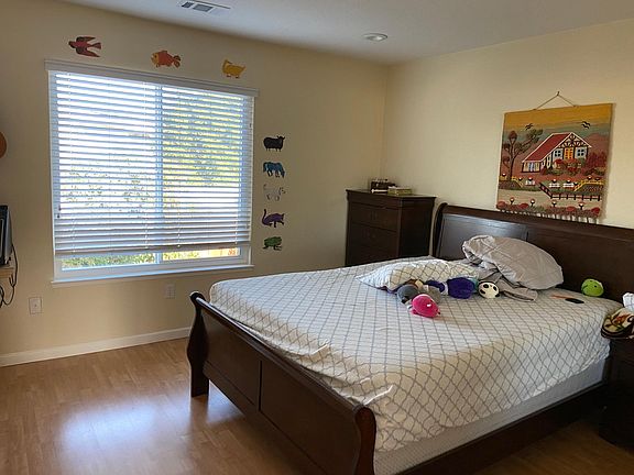 3rd image of 1277 Juli Lynn Dr