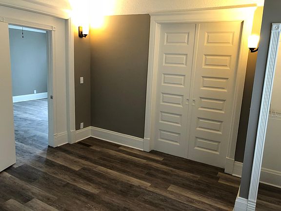 3rd image of 2239 Pierce St NE #1