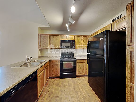5th image of 9233 E Neville Ave Unit 1135