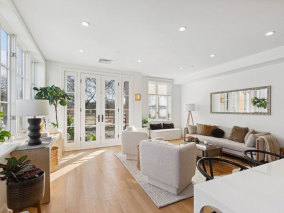 2nd image of 142 Prospect Park W APT 2