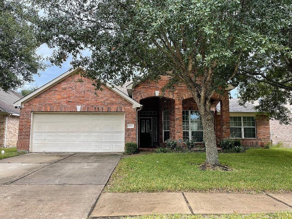 1st image of 26033 Castle Meadow Ln