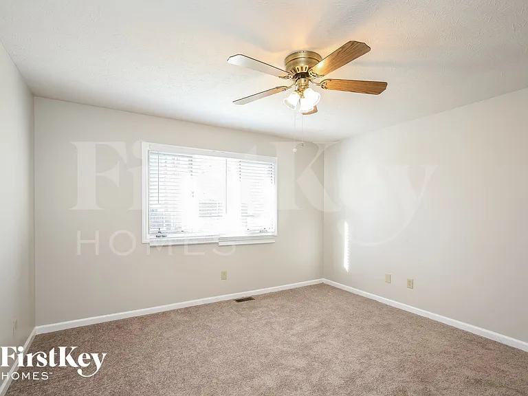 6647 Stanhope Way — Photo 12