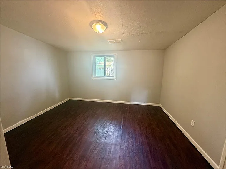 6988 Columbia Rd #S — Photo 11