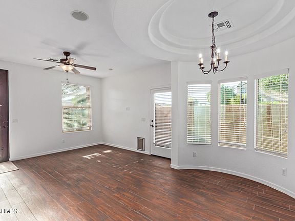 5th image of 2003 E HEARTWOOD Lane