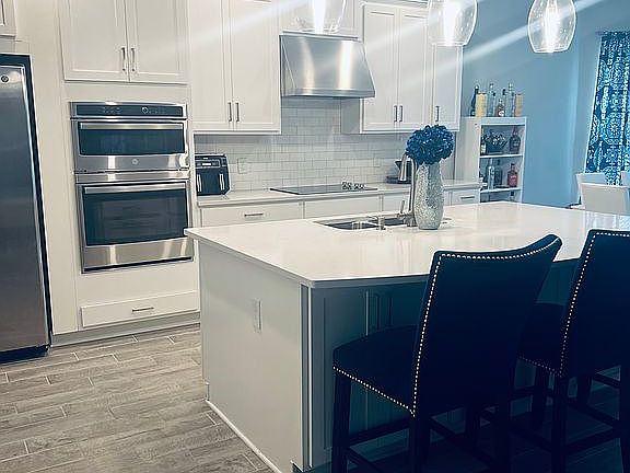 4th image of 1851 Goblet Cove St