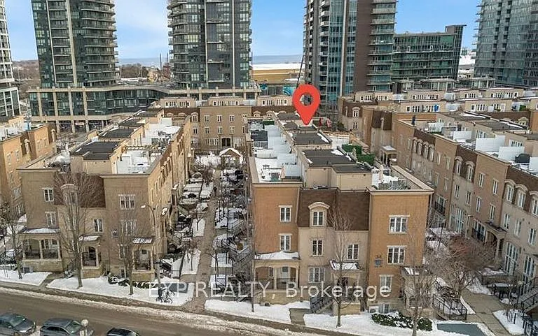 38 Western Battery Rd #610 — Photo 4