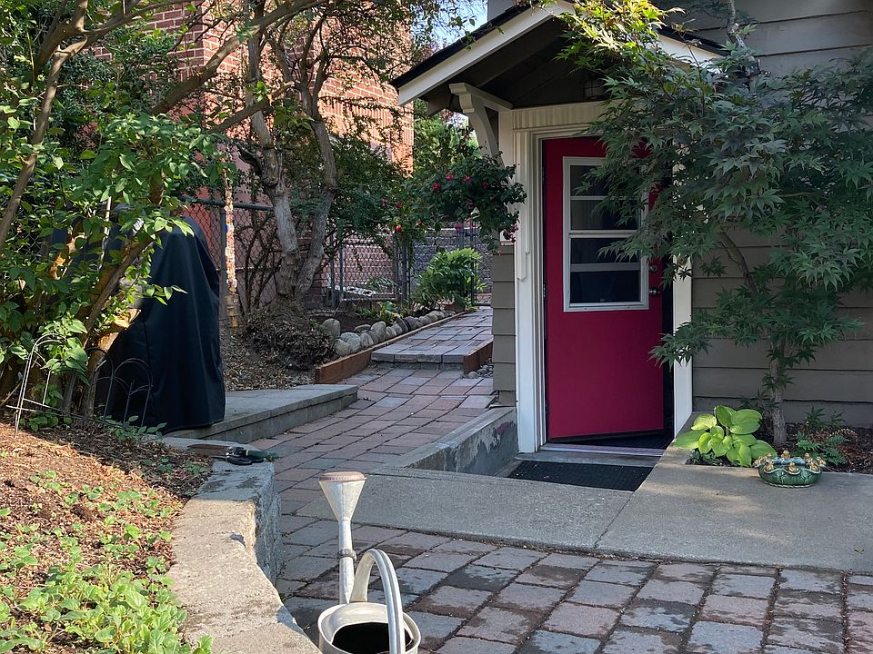 1st image of 703 E 3rd Ave