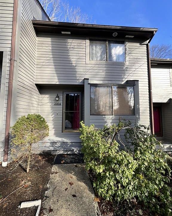 1st image of 5 Wake Robin Rd Unit 2004