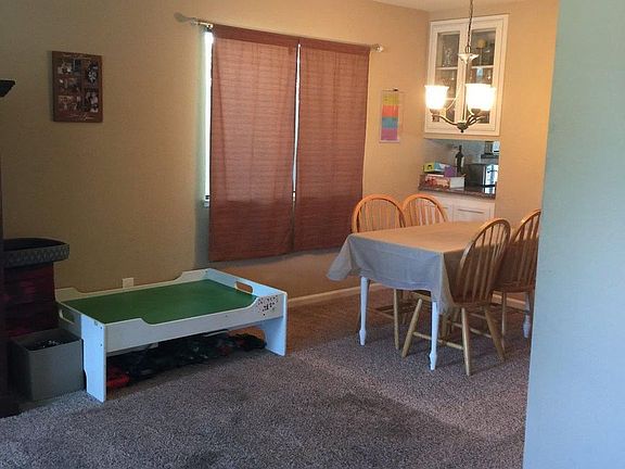 4th image of 2627 Alder Glen Dr
