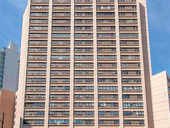 5th image of 301 W 110th St APT 10B