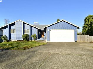2989 NE 7th St, Gresham, OR 97030