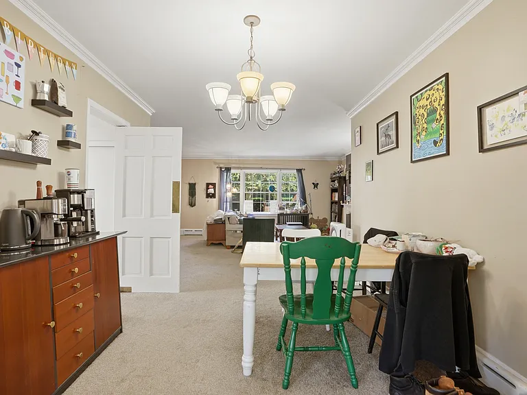 321 McLean St — Photo 26
