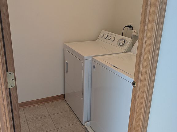 2nd image of 39714 N Warren Ln