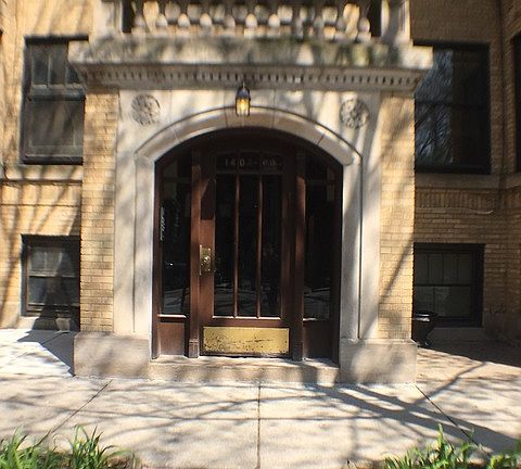 2nd image of 1404 W Elmdale Ave #3