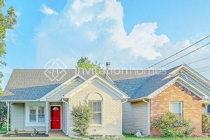 1st image of 609 Brentmeadow Cir