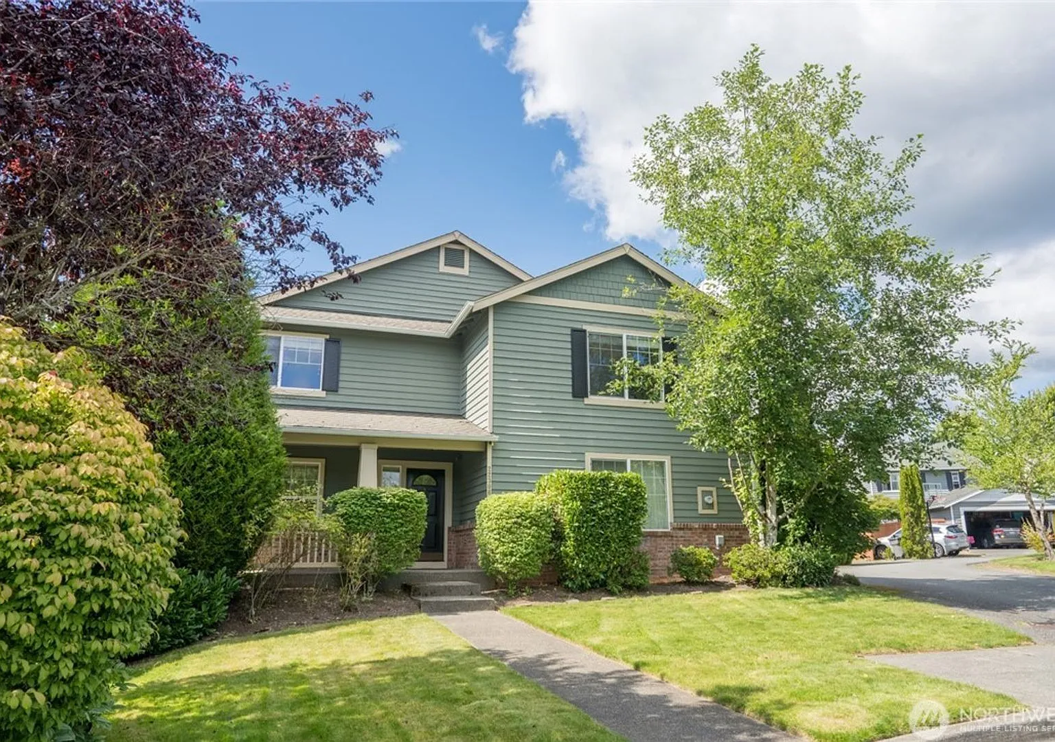4bd/2.5ba Redmond Home — Photo 2