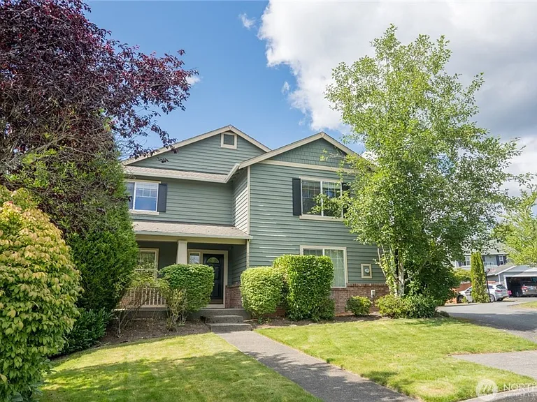 22306 NE 100th Way — Photo 2