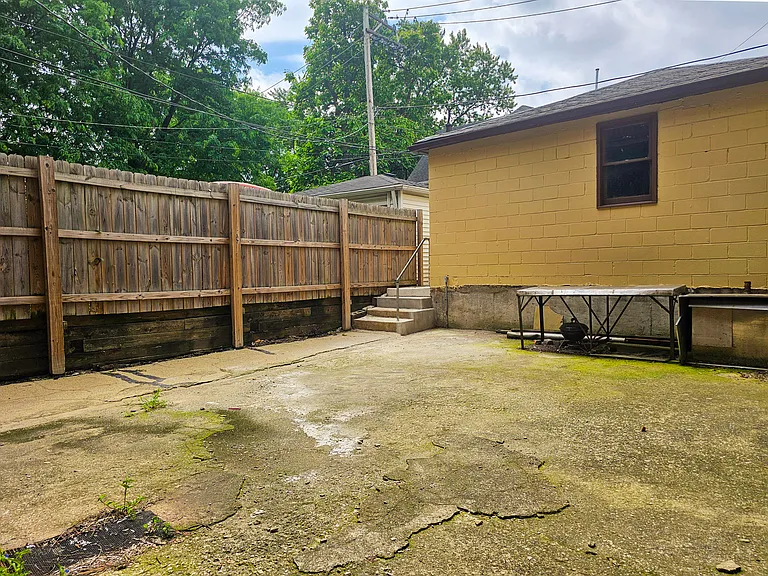 2739 W 16th St #1R — Photo 14