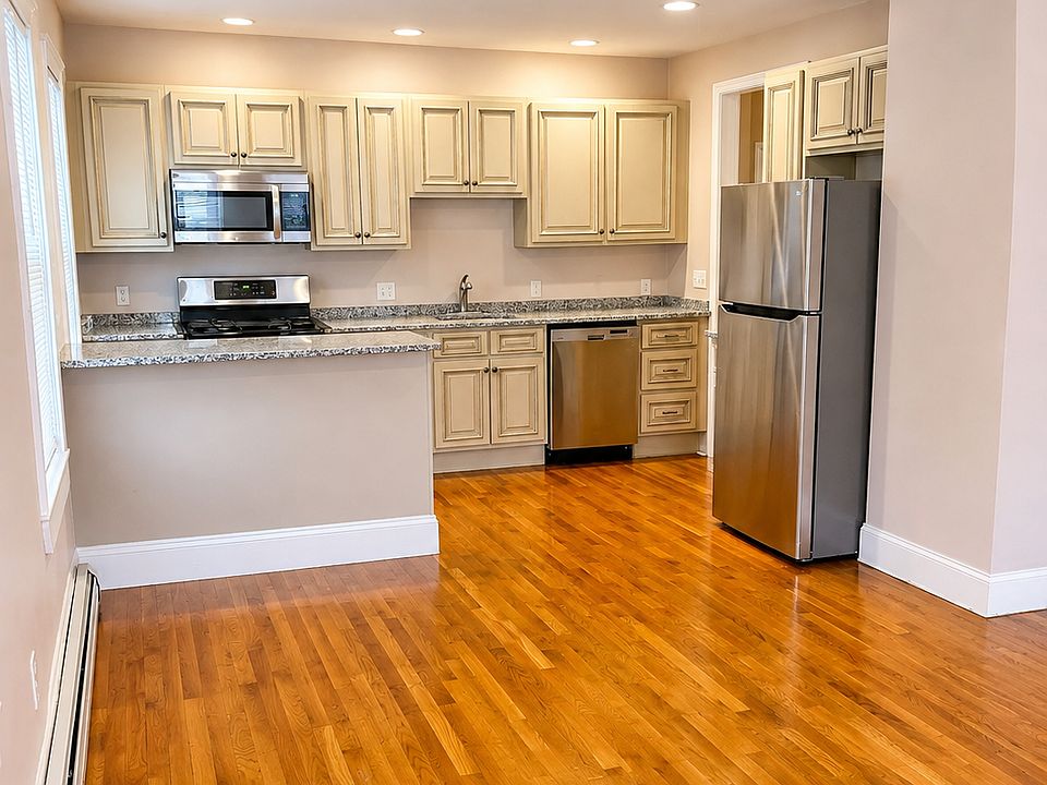 1st image of 43 Savin Ave #1