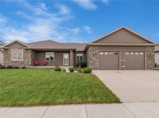 2409 Cottonwood Rd, Ames, IA 50014