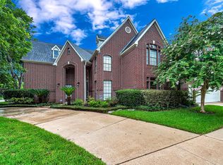 2422 Vintage Cir, Richmond, TX 77406