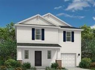 3639 Winesap Rd, Hope Mills, NC 28348