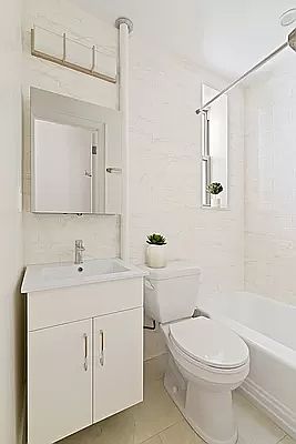 4th image of 570 7th St APT 1A