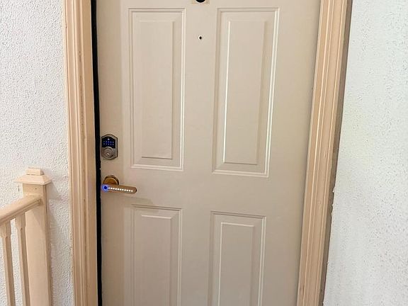 4th image of 100 Park Blvd APT 20C