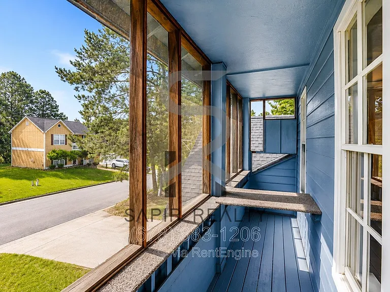 3848 Laurenhill Ln — Photo 12