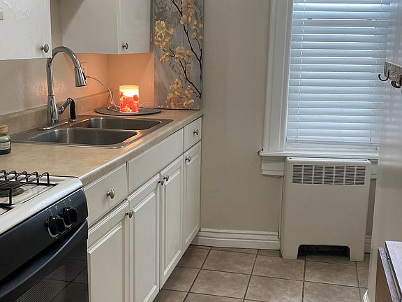3rd image of 2199 S 300 E APT 3