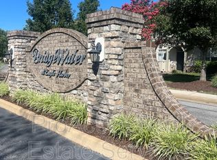 305 Herons Cv, Carrollton, VA 23314