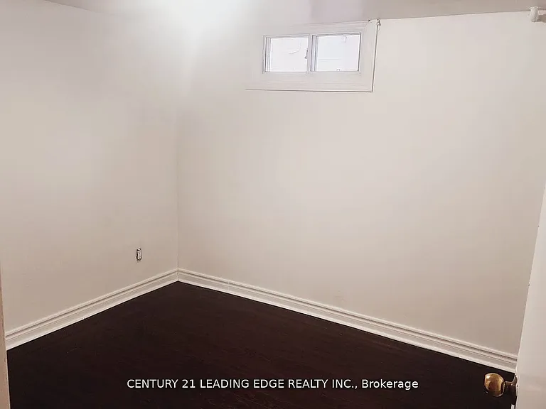 55 Crawford Dr #BASEMENT — Photo 10