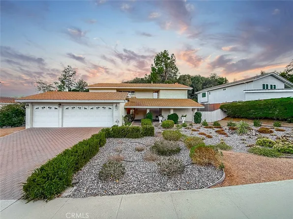 1902 Stonesgate St, Westlake Village, CA 91361