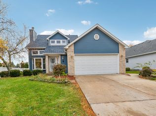 1076 Ronald Dr, Joliet, IL 60435